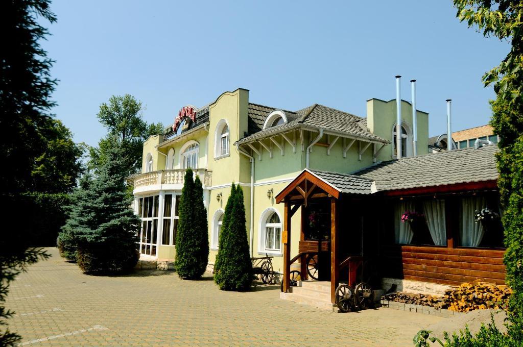 Pension La Cupola Targu Mures Exterior foto